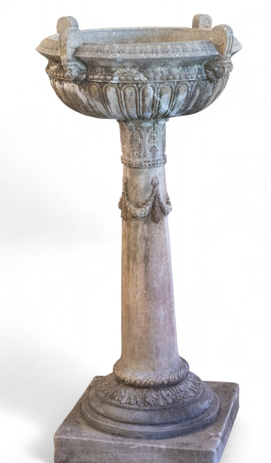 Pair of Garden Urns/ Statuary Concrete